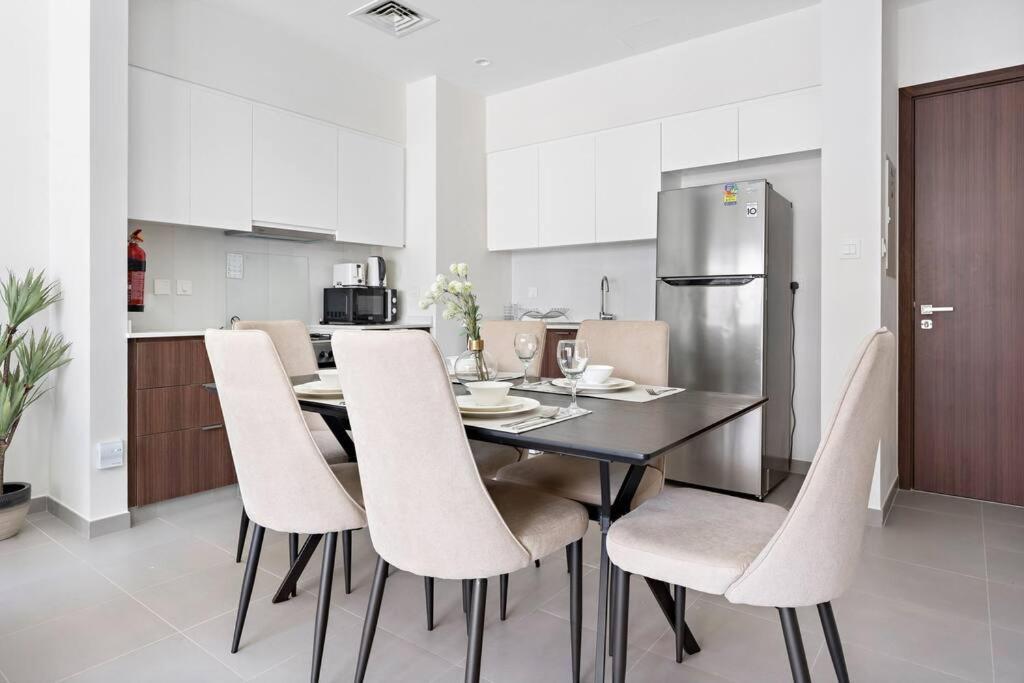 Stonetree - Spacious 2br In Golf Views Block A Appartement