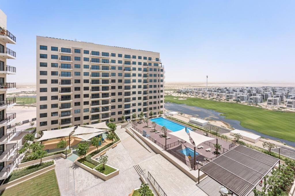 Appartement Stonetree - Spacious 2br In Golf Views Block A Dubai